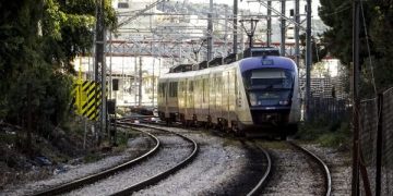 Τρένα: Πρώτη η Ελλάδα στην ΕΕ σε νεκρούς από σιδηροδρομικές συγκρούσεις το 2023