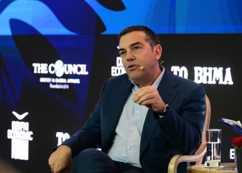 Τσίπρας: Τεράστια πολιτική ανισορροπία, δεν υπάρχει αντιπολίτευση – Μέχρι τώρα πέφταν κυβερνήσεις όχι αντιπολιτεύσεις