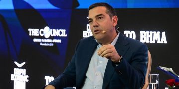 Τσίπρας: Τεράστια πολιτική ανισορροπία, δεν υπάρχει αντιπολίτευση – Μέχρι τώρα πέφταν κυβερνήσεις όχι αντιπολιτεύσεις