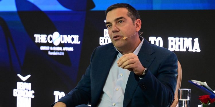 Τσίπρας: Τεράστια πολιτική ανισορροπία, δεν υπάρχει αντιπολίτευση – Μέχρι τώρα πέφταν κυβερνήσεις όχι αντιπολιτεύσεις