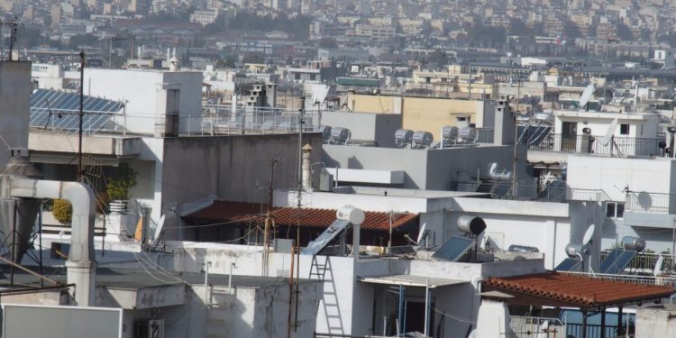 Αγοραπωλησίες ακινήτων – Στο μάτι της Εφορίας οι πληρωμές με μετρητά