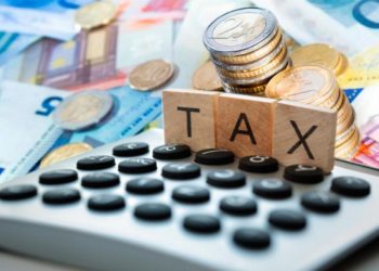 ΟΟΣΑ: Μειώστε το αφορολόγητο, μην αυξήστε πολύ τους μισθούς