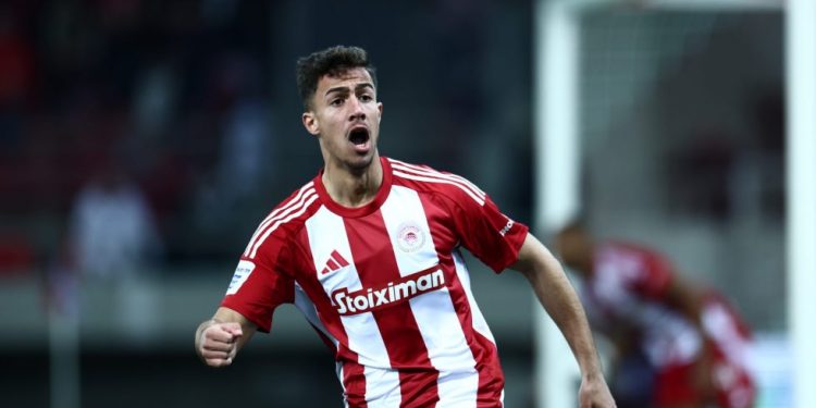 Ο Ολυμπιακός, ο Κωστούλας και ένας 17χρονος με 3 γκολ, 1 ασίστ, 1 κερδισμένη αποβολή κόντρα σε ΠΑΟ, ΑΕΚ, ΠΑΟΚ, Αρη