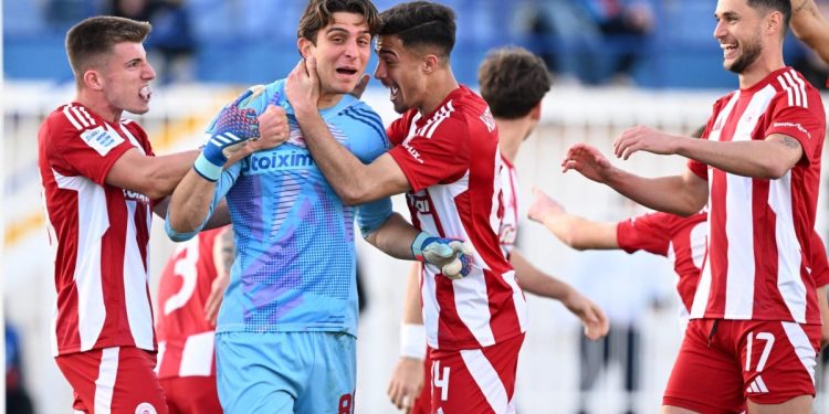 Ατρόμητος – Ολυμπιακός 1-2: Γάντια… πρωταθλητή!