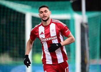 Το φανταστικό γκολ του Γιάρεμτσουκ που ισοφάρισε το ντέρμπι του Κυπέλλου