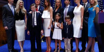 Τραμπ: Η επιστροφή στον Λευκό Οίκο με όλο του το σόι