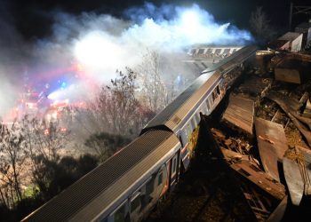 Αποκάλυψη in: Τα δύο πορίσματα, τα γνήσια ηχητικά κι οι τρόποι της συγκάλυψης στην τραγωδία των Τεμπώ