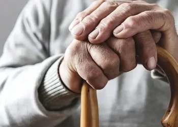 Έλληνες συνταξιούχοι: Άνω των 65 ετών το 80% – Από τους γηραιότερους της Ευρώπης