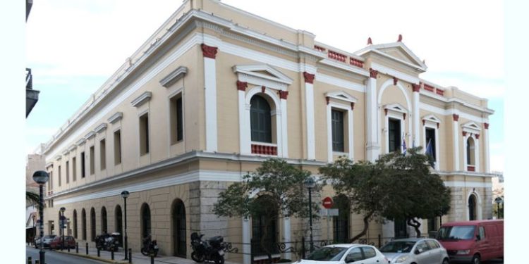 «Ημέρα Καριέρας» από το Δημοτικό Συμβούλιο Νέων Δήμου Πειραιά στη Δημοτική Πινακοθήκη