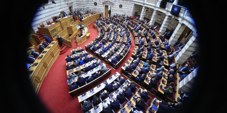 Πρόεδρος της Δημοκρατίας: Η αριθμητική της δεύτερης ψηφοφορίας – Ποιοι ανέβασαν τα «παρών»