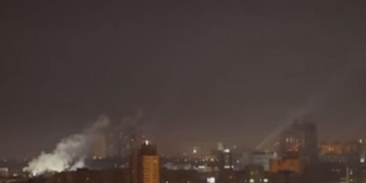 Ουκρανικά drones έπληξαν διυλιστήριο πετρελαίου στη Ρωσία, το τρίτο μέσα στο 2025