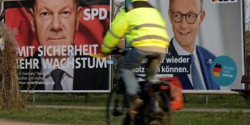 Στη Γερμανία, το Κέντρο θα αντέξει; – Μόνο ένας μεγάλος συνασπισμός μπορεί να αποκρούσει την ακροδεξιά