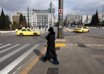 Καιρός: Τσουχτερό το κρύο την Δευτέρα – Πού θα σημειωθούν βροχές