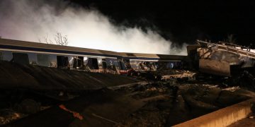 Τέμπη: Τέτοια πυρόσφαιρα δεν μπορεί να προκύψει από έλαια σιλικόνης, λέει ο Λακαφώσης