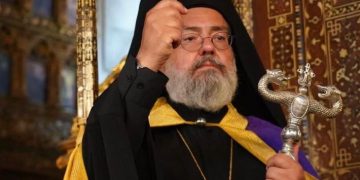 Ζητά συγγνώμη ο μητροπολίτης Ικονίου για τα σχόλια στην Καρυστιανού μετά την αντίδραση Βαρθολομαίου