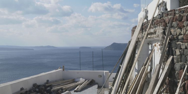 Συνολάκης: Να είμαστε έτοιμοι για μεγαλύτερο σεισμό και ηφαιστειακή κρίση