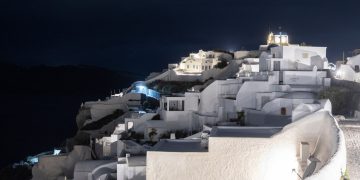 Σαντορίνη: «Το ενδεχόμενο μεγαλύτερου σεισμού παραμένει» λέει ο διευθυντής του Γεωδυναμικού Ινστιτούτου