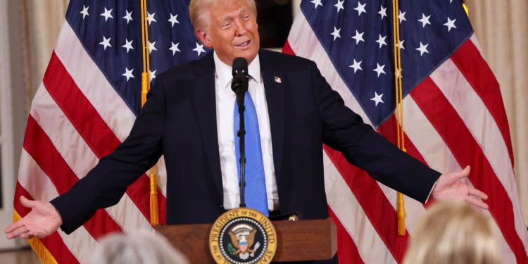 Τραμπ: Μετά τον Μπάιντεν, σχεδιάζει να αφαιρέσει τις άδειες ασφαλείας και των Μπλίνκεν, Σάλιβαν 