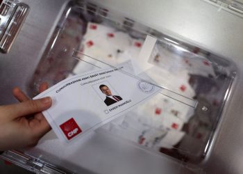 Τουρκία: Φόβοι για κοινωνική έκρηξη – Το μήνυμα συμβούλου του Ιμάμογλου στους «Έλληνες φίλους»