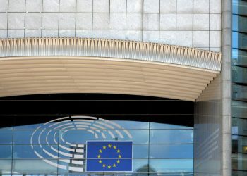 Πού κατατάσσουν οι Έλληνες την άμυνα και την ασφάλεια της ΕΕ