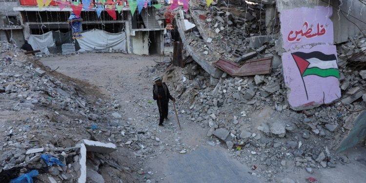 Γάζα: Ολοκληρώθηκε η πρώτη φάση της εκεχειρίας – Στον αέρα η συνέχεια της κατάπαυσης πυρός