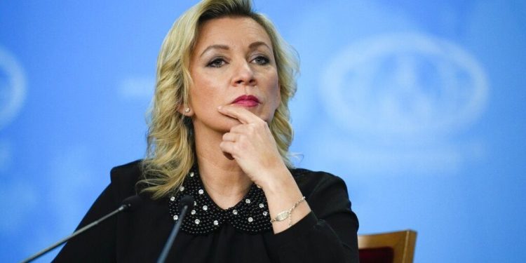 Ρωσία: Αποτυχία η επίσκεψη Ζελένσκι στις ΗΠΑ – Η αντίδραση της Μόσχας μετά το «θερμό επεισόδιο» στον Λ. Οίκο