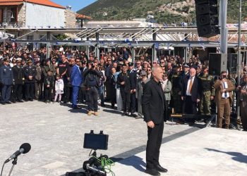 Ο Δήμαρχος Πειραιά Γιάννης Μώραλης  στις επετειακές εκδηλώσεις για την 17η  Μαρτίου 1821 στην Αρεόπολη Μάνης