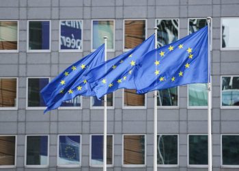Η «Αυτοκρατορία αντεπιτίθεται» και η Ευρώπη είναι μπερδεμένη