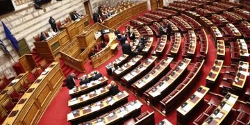ΣΥΡΙΖΑ: Να μην επαναλάβει η κυβέρνηση τις μεθοδεύσεις συγκάλυψης τύπου Τριαντόπουλου
