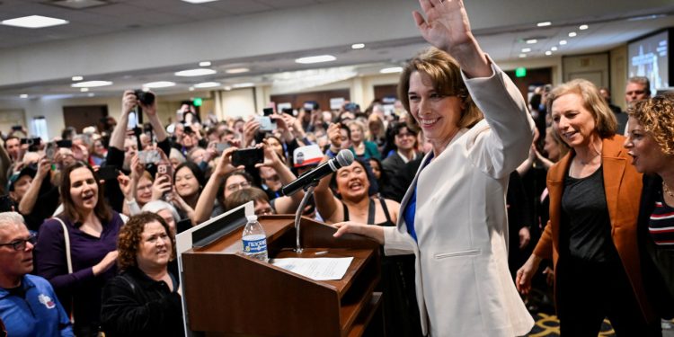 ΗΠΑ: Πρώτη ήττα για Τραμπ και Μασκ – Νίκη υποψήφιας των Δημοκρατικών στο ανώτατο δικαστήριο του Ουισκόνσιν