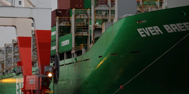 Παγκόσμια αναταραχή από τους δασμούς Τραμπ – Ποια κράτη προχωρούν σε αντίμετρα