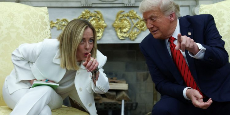 ΗΠΑ: Δέσμευση Τραμπ ενώπιον της Μελόνι για «100% εμπορική συμφωνία» με την ΕΕ