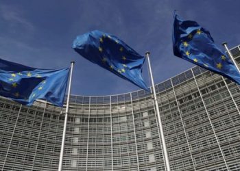 Η διπλωματία των δασμών και το ελληνικό στοίχημα