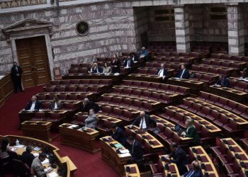 Τέμπη: Τρεις «νομικοί γρίφοι» αναζητούν απαντήσεις