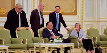 ΗΠΑ: Οργή από τον Λευκό Οίκο στην υποβάθμιση του αξιόχρεου από τον οίκο αξιολόγησης Moody’s