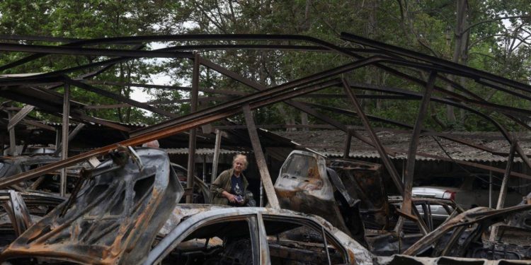 Ουκρανία: Έξαλλος ο Ζελένσκι με τη στάση του Τραμπ – Η «αμερικανική σιωπή» εξοργίζει…