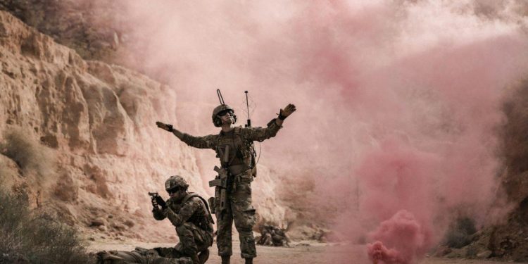 Ρήτρα διαφυγής: Δεκαέξι χώρες στην Ευρώπη πατάνε το κουμπί της αύξησης αμυντικών δαπανών