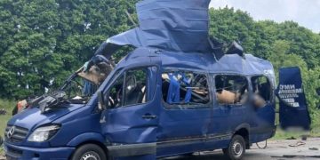 Ουκρανία: Εννέα νεκροί σε ρωσική επίθεση σε λεωφορείο με πολίτες στο Σούμι, λένε οι τοπικές αρχές