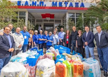 Παράδοση ειδών πρώτης ανάγκης σε άπορους νοσηλευόμενους του Αντικαρκινικού  νοσοκομείου Πειραιά  «Μεταξά»