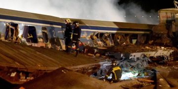 Τέμπη: Οι απολογίες που «δείχνουν» Καραμανλή