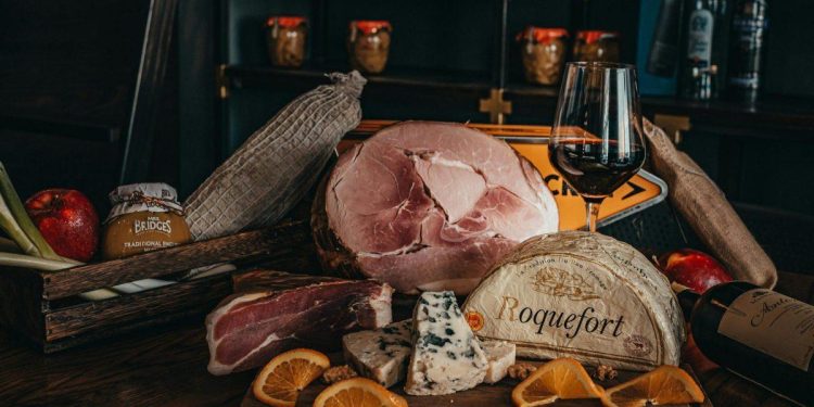 Πώς επηρεάζουν οι δασμοί Τραμπ τις τιμές στα ευρωπαϊκά τρόφιμα