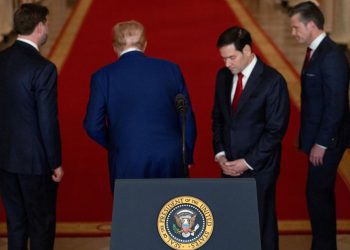 Live: Σκληρή απάντηση υπόσχεται το Ιράν στην επίθεση των ΗΠΑ – Πλήγματα στο Ισραήλ