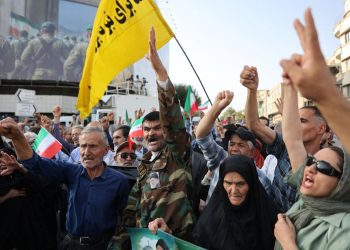 Live: Ο Τραμπ τώρα μιλά για αλλαγή καθεστώτος στο Ιράν – Η Τεχεράνη ετοιμάζει την απάντησή της