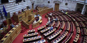 Τσουκαλάς: Αν η ΝΔ έχει άγχος για την προανακριτική ας στηρίξει την πρόταση του ΠΑΣΟΚ