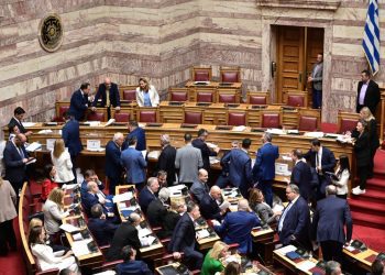 Βουλή: Κλείνει ο φάκελος Καραμανλή για Τέμπη, ανοίγει για Βορίδη, Αυγενάκη και ΟΠΕΚΕΠΕ – Το σενάριο της 717