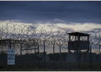 Ο Τραμπ στέλνει 9.000 μετανάστες στο Γκουαντάναμο