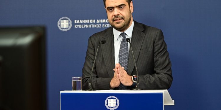 Κυβέρνηση και ΟΠΕΚΕΠΕ: Γραμμή άμυνας «διαχρονικής» ευθύνης και εμπιστοσύνης στη Δικαιοσύνη, όπως στα Τέμπη