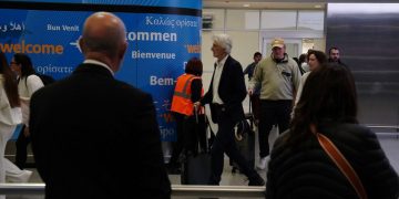 ΗΠΑ: Τίθεται σε ισχύ από σήμερα η απαγόρευση εισόδου στη χώρα για τους πολίτες 12 χωρών