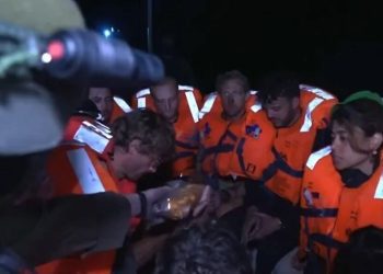 Καρέ καρέ η επέμβαση των IDF στο Madleen – «Κάθε Μεσογειακό λιμάνι να στείλει πλοία με βοήθεια στη Γάζα»