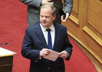 Βουλή: Πότε και πως θα γίνει η ψηφοφορία για τα Τέμπη – Ο Καραμανλής, ο Μητσοτάκης και οι υπόλοιποι στο στόχαστρο της προανακριτικής